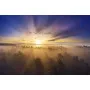 Фотошпалери яскравий кольоровий світанок над літнім туманним лісом.
